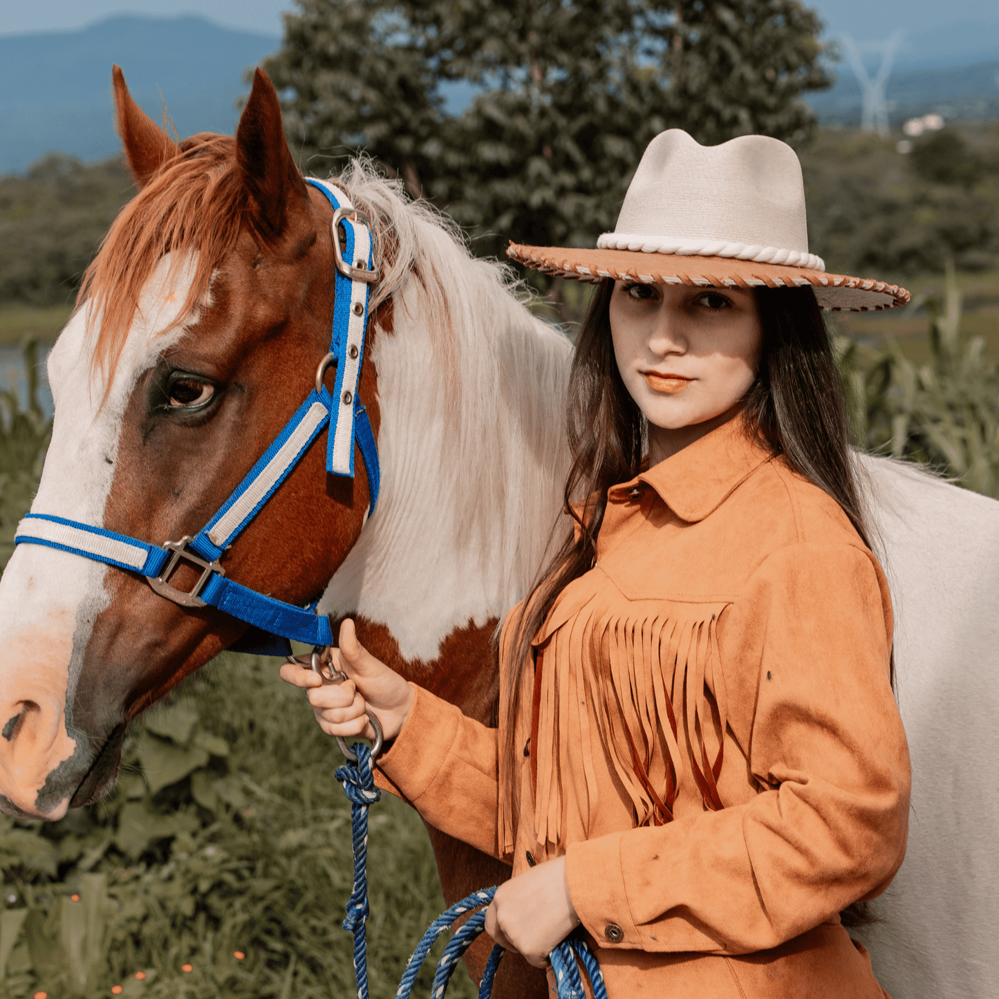 Sombrero Julia (Negro y café) - Monarcas Artesanías