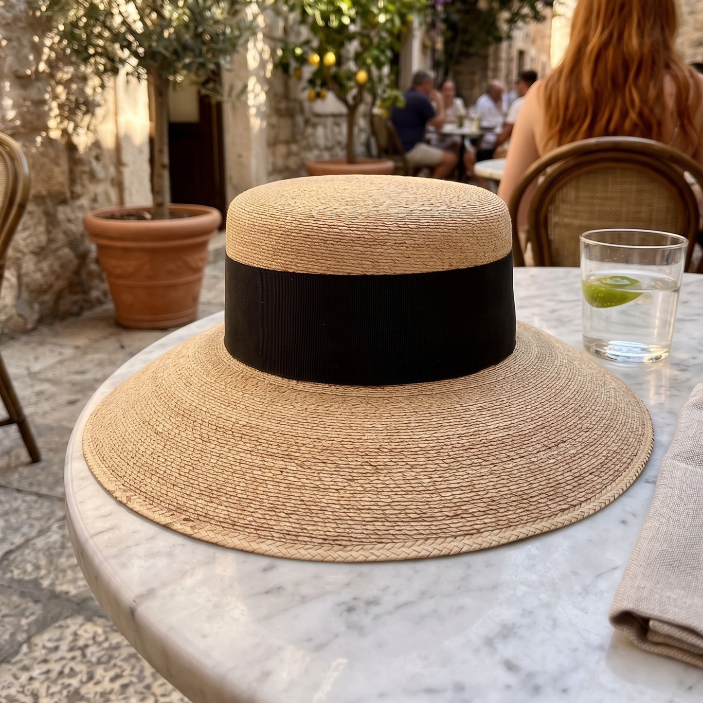 Bucket hat